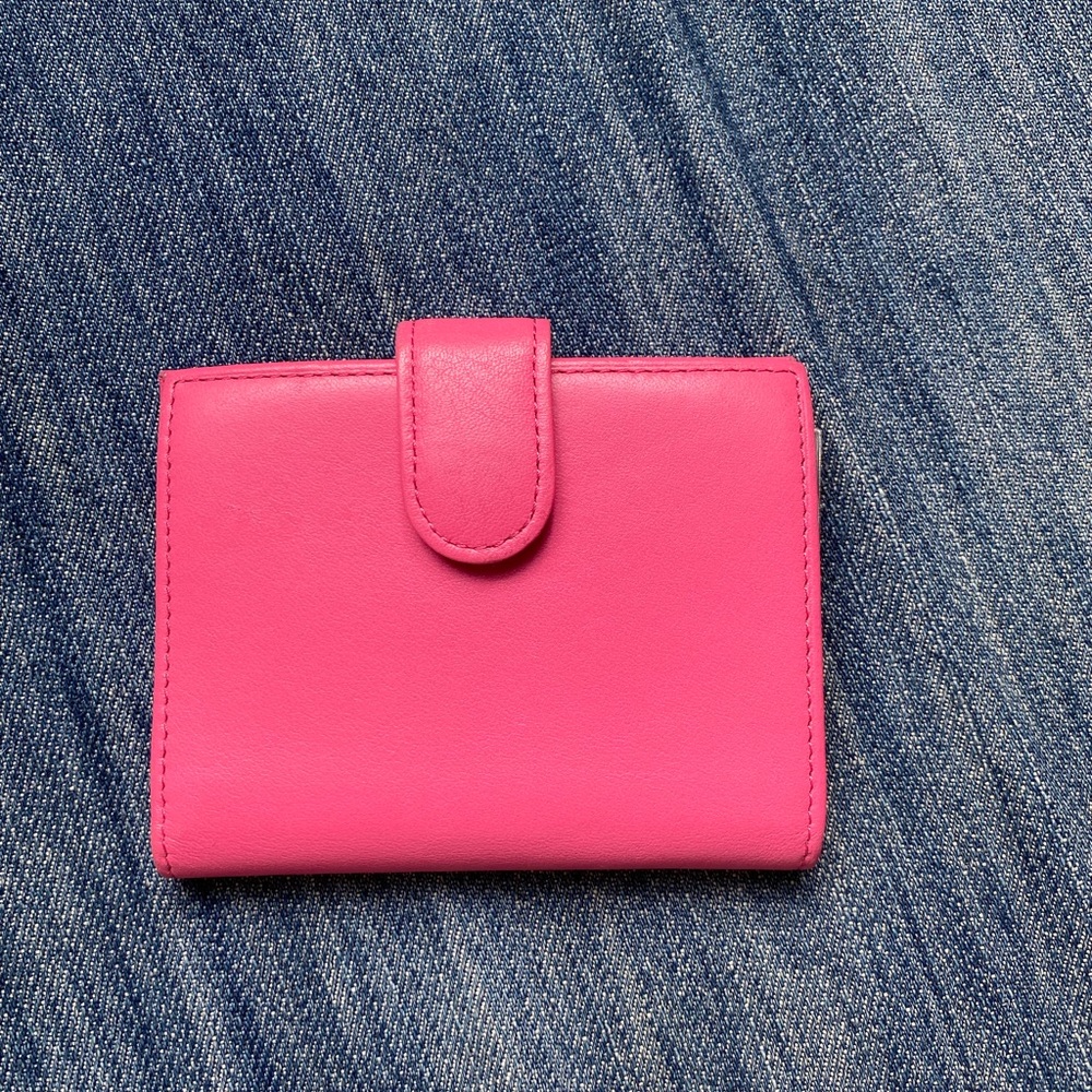 Bosca Leather Pink Photo Wallet